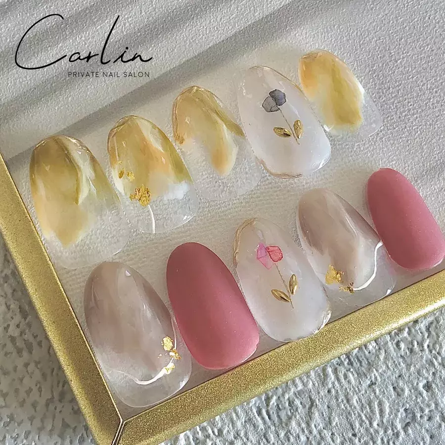 色とりどりのチューリップネイルで一足先に春を満喫 22 ローリエプレス