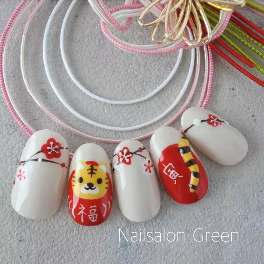 22年はどんなネイルで迎える 新年先取り お正月ネイル 21 ローリエプレス