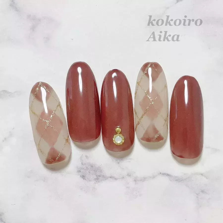 冬ネイルはきちん魅せを叶えるアーガイルを一点投入 21 ローリエプレス