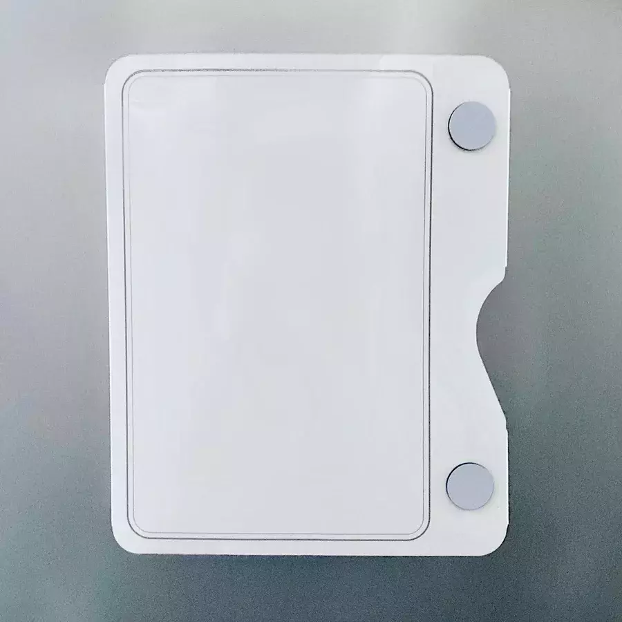 100均 冷蔵庫に貼れる マグネット収納アイテムと活用法を紹介 ローリエプレス