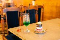 【堀江】レトロ喫茶が変身！「喫茶と菓子タビノネ」で至福のソーダとパフェ