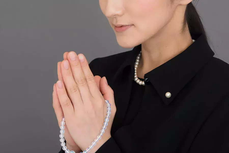 葬儀マナーと基礎知識 いざというときに慌てないために ローリエプレス