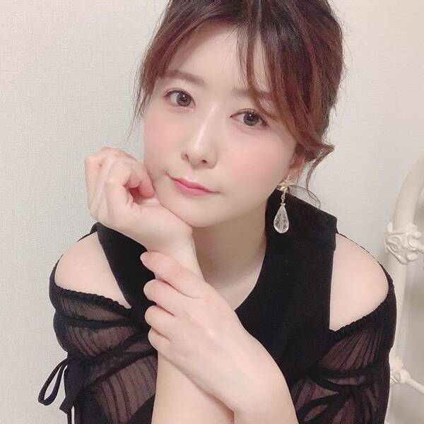 可愛い二重幅を徹底リサーチ 末広二重から平行二重にする方法も伝授 ローリエプレス