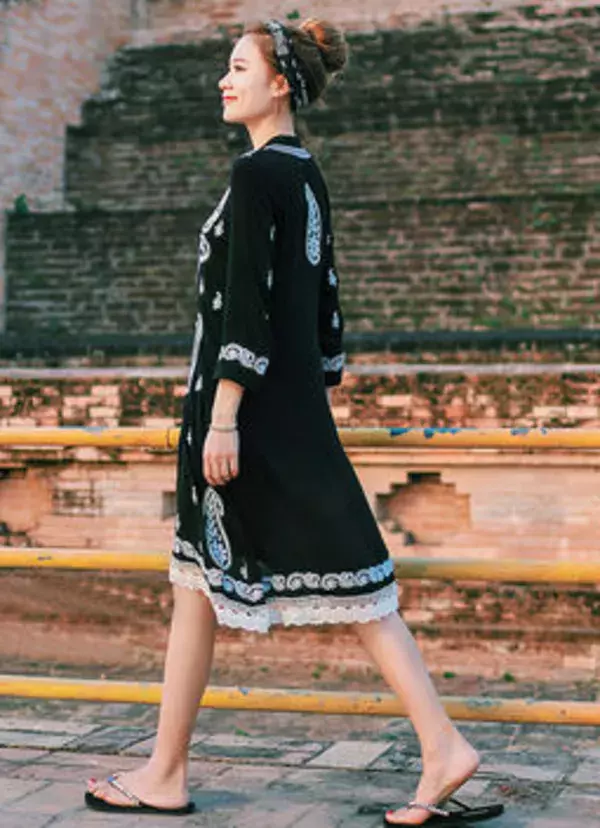 フリンジ祭り 次のスタメンアイテムはこれ 最新秋冬コレクションは 使いやすい フォークロア ローリエプレス