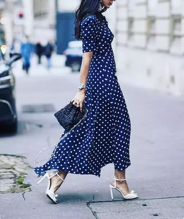 Around5 000円 おしゃれなのに1枚で決まる 春ワンピース を見つけよう ローリエプレス