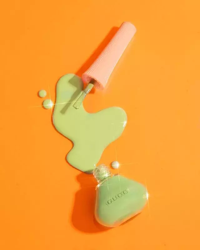 Gucci Beauty グッチビューティー からレトロ可愛い ネイルカラー が新登場 ローリエプレス Gucci Beauty グッチビューティー からレトロ可愛い ネイルカラー が新登場 ローリエプレス