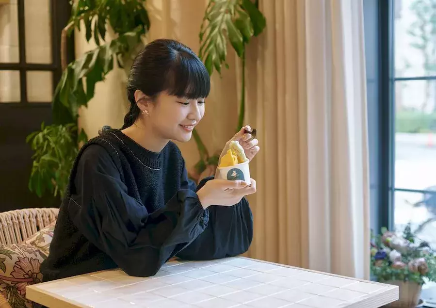 この冬注目のチョコとアイスのお店 Teal 日本橋 で食べられる 洋梨バジルと丸ごと紅みかんのジェラート ふうかとあいすvol 07 ローリエプレス この冬注目のチョコとアイスのお店 Teal 日本橋 で食べられる 洋梨バジルと丸ごと紅みかんのジェラート ふうかとあいすvol 07 ローリエプレス