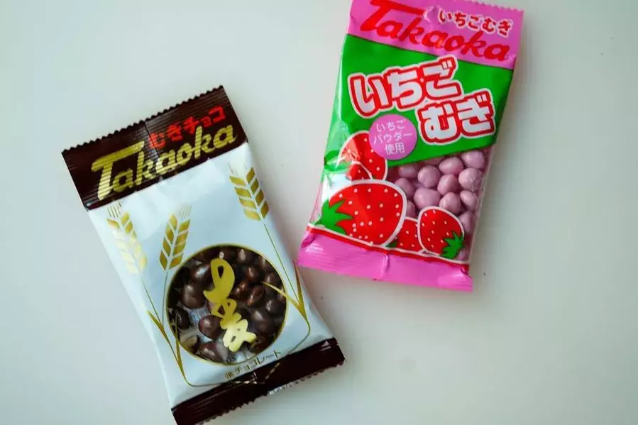 駄菓子屋ハンターが選ぶ 80年代 90年代 アノ懐かしのチョコ菓子7選 ローリエプレス