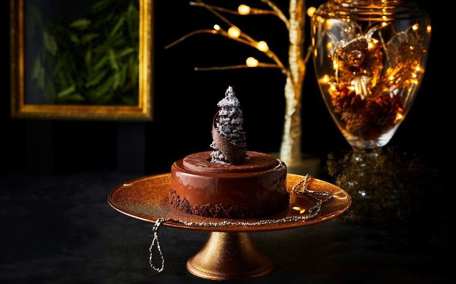 チョコレートエキスパート推薦。今年買うべきチョコ好きのためのチョコレートクリスマスケーキ2021の10枚目の画像