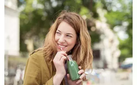 性格診断 コンビニで何気なく選んだ飲み物がまさかの あなたの結婚相手を示唆している ローリエプレス