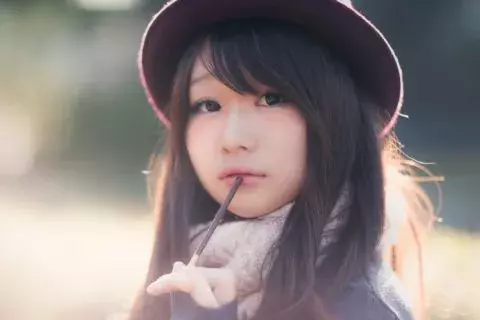 やっかいな マウント女子 をさらりと交わす 4つ対処法 ローリエプレス