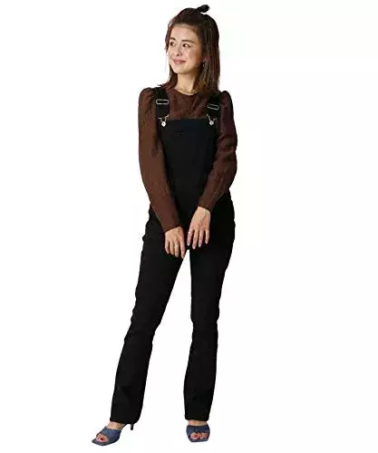 動きやすくておしゃれ アウトドアで実践したい垢ぬけカジュアルコーデ イラスト ローリエプレス