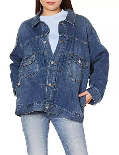 デニムジャケットの今年らしい着こなし方 差を付けるおしゃれコーデ イラスト ローリエプレス