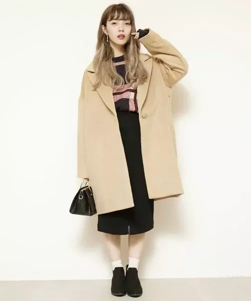 男子ウケ抜群なキャメルコートを使ったおすすめモテコーデ ローリエプレス