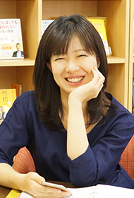 こうさかあきこ