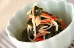 ワカメとカニカマの酢の物