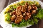 スパイシーカレー味鶏もも肉唐揚げ