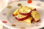 簡単おやつ!レンジサツマイモのバターがらめ