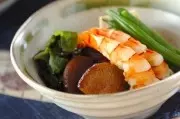高野豆腐とエビの煮物