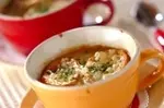 飴色玉ネギのオニオングラタンスープ