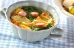 あと一品に！シャキシャキレタスとふんわり卵のスープ