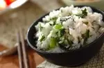 刻み春菊の混ぜご飯