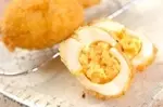 串カツ・ゆで卵とホワイトソース