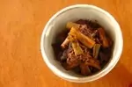 ゴボウと牛肉の旨煮