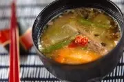 イワシ缶でみそ汁