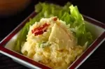 リンゴ入りポテトサラダ