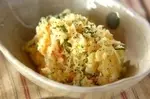 おうちでプロの味!定番の具だくさんポテトサラダ