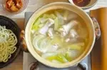 韓国の水炊き「タッカンマリ」
