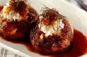 ハンバーグはソースで楽しむ 生姜の風味が絶品 by杉本 亜希子さん