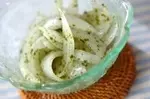 新玉ネギの青のり和え