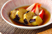 むずかしそうに思える和食だって、この魔法の調味料で失敗しらず！ 簡単に美味しいものが作れてしまう、そう「めんつゆ」です！ いつもストックしておけば便利ですね♪