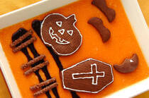 日本でもすっかり定着してきたハロウィン。仮装してもしなくても、こんなカワイイ一皿が出てきたら、お祭り気分が盛り上がります♪