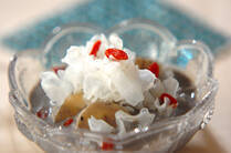 ウーマンエキサイトのコラム「楊貴妃も愛食してた、リーズナブルでおいしい美肌食材って？」でも紹介されている白キクラゲ。薬膳では、美肌に欠かせない食材なのだそう。そんな白キクラゲのレシピを集めてみました！