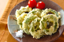 ほろ苦さが癖になる、ビタミンCがたっぷりのゴーヤは今が旬！このまとめでは、ゴーヤチャンプルやゴーヤの肉詰めなどゴーヤ＆お肉のウマウマレシピをはじめ、ゴーヤのサラダや佃煮、焼きそばなど、やみつきになっちゃうゴーヤレシピをご紹介します！