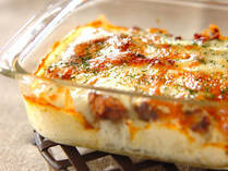 いざという時にあると便利な缶詰。賞味期限が比較的長く、便利にストックしている人も多いのではないでしょうか。しまい込んでうっかり期限切れにしないよう、上手に献立に加えていきましょう！このまとめでは「ツナ缶」「サバ缶」「鮭缶」「サンマ缶」「焼き鳥缶」の活用レシピをご紹介します。