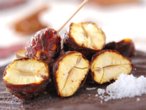 秋が旬の「栗」のおいしい調理法を知っていますか？基本の栗のゆで方から、栗の渋皮煮や栗おこわ、モンブランなど、定番レシピをご紹介します！さらにはパスタやスープなど意外な食べ方も！？いろいろな楽しみ方があるのでぜひ試してみてくださいね。