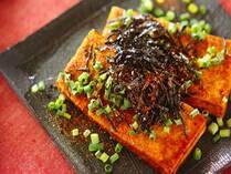 もうすぐ父の日。毎日頑張るお父さんに愛情込めて手料理をプレゼントしませんか？メタボが気になるお父さん向けに、ヘルシー食材でかさ増ししたレシピや、調理方法を工夫してカロリーを落とした、晩酌にも合うレシピを集めてみました！