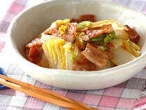 今が旬の白菜は、和・洋・中いずれにもアレンジしやすい優秀食材。ビタミンCやカルシウム、カリウム、食物繊維などの栄養成分もバランスよく含んでいます。このまとめでは白菜の＜和のアレンジ＞レシピをご紹介します。このまとめさえあれば、白菜を一玉まるごと買っても大丈夫♪