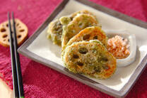 食物繊維やビタミンCが豊富な旬食材のレンコンは調理法によって食感が変わる面白い食材。そこで今回はホクホク食感の「手羽元とレンコンのこっくり煮」やシャキシャキ楽しい「レンコンのゴママヨサラダ」もっちもちの「レンコン饅頭」など食感を楽しめるレンコンレシピをご紹介します。