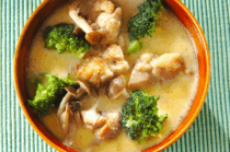 コロナの影響で鮮度が命の牛乳が全国的に余ってしまっているそうです。牛乳を救済するためにも、カルシウム豊富で栄養価の高い牛乳をたっぷり使って作るシチュー系やスイーツなど、簡単時短簡単レシピをご紹介したいと思います。毎日一品つくれる簡単さでカルシウムをしっかり摂取しましょう！