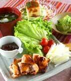 鶏もも肉の北京ダック風の献立