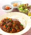 「肉団子入り野菜カレー」の献立