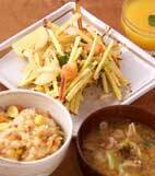 おさつとエビのかき揚げの献立