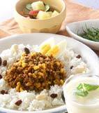 ドライカレーの献立