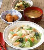 白菜と鶏肉のクリーム煮の献立