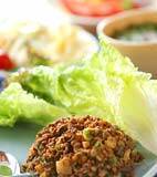 ひき肉納豆炒めの献立